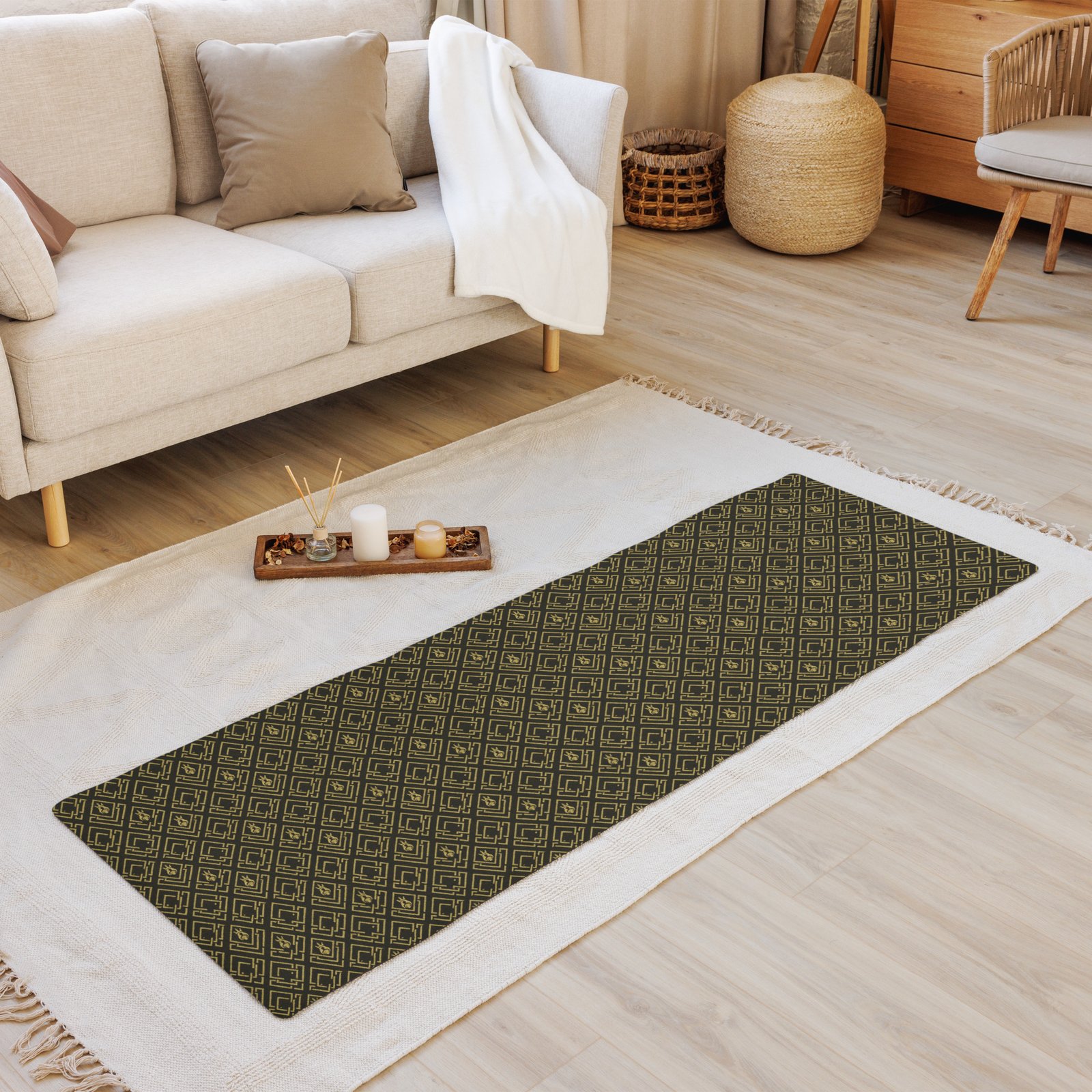 DaKahree Royal Labyrinth – Yoga Mat – Black & Gold